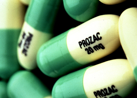 Mixing Prozac and alcohol can be harmful.