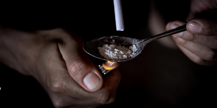 Freebasing is inhaling the smoke from a refined and solid form of cocaine after it is heated. The term is typically used about cocaine use, though it’s possible to freebase other substances, including nicotine and morphine. Learn the top side effects and dangerous risks of freebasing by reading more.